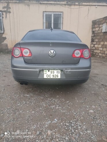 Volkswagen Passat 2005, 280,471 km - 2.0 l - Bakı