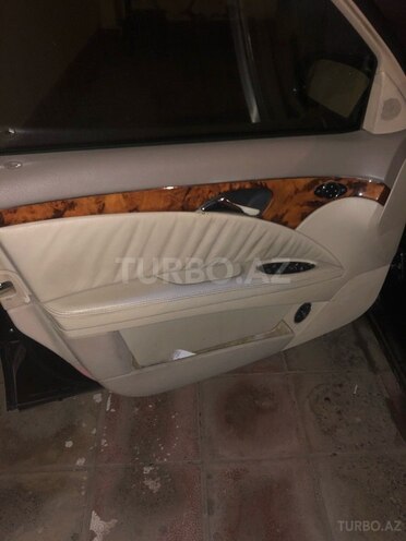 Mercedes E 240 2003, 352,281 km - 2.6 l - Ucar