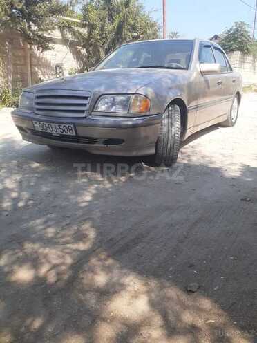 Mercedes C 180 1999, 200,000 km - 1.8 l - Bakı