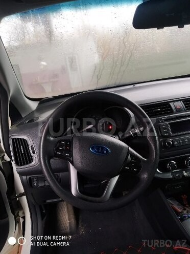 Kia Rio 2012, 70,660 km - 1.4 l - Qazax