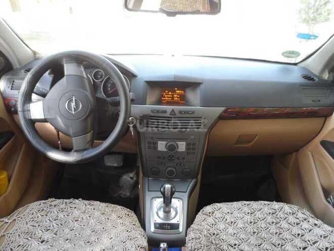 Opel Astra 2004, 270,000 km - 1.6 l - Sumqayıt