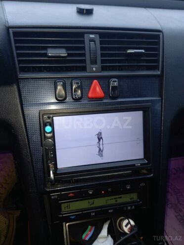 Mercedes E 200 2005, 395,000 km - 0.1 l - Sumqayıt