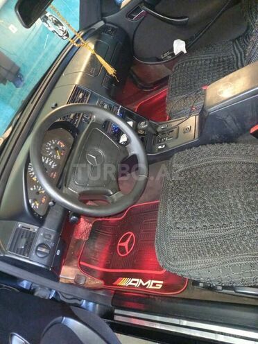 Mercedes E 200 2005, 395,000 km - 0.1 l - Sumqayıt