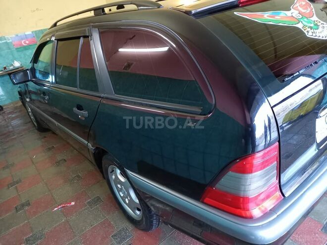 Mercedes E 200 2005, 395,000 km - 0.1 l - Sumqayıt