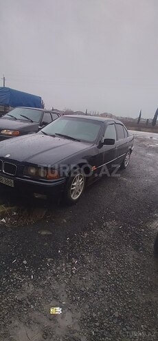 BMW 318 1992, 1,500 km - 1.8 l - Masallı