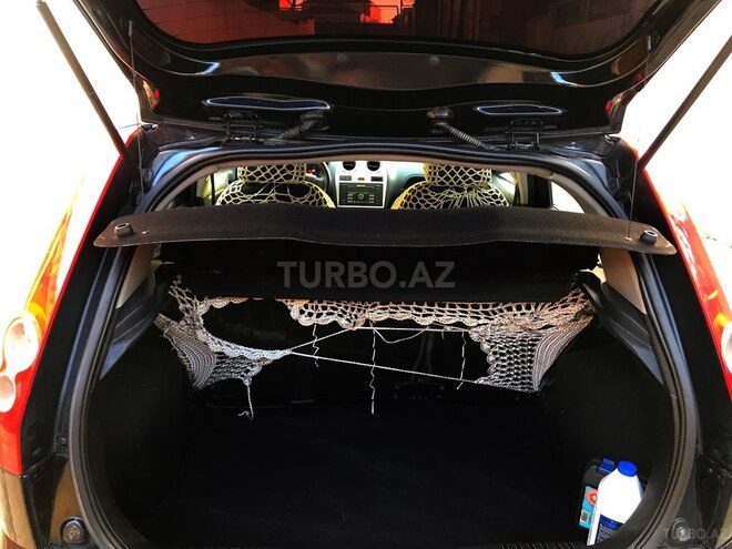 Ford Fiesta 2006, 228,800 km - 1.4 l - Bakı