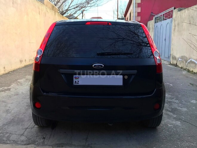 Ford Fiesta 2006, 228,800 km - 1.4 l - Bakı