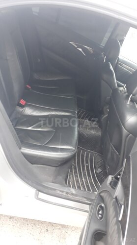 Mercedes E 240 2003, 267,000 km - 2.6 l - Sumqayıt