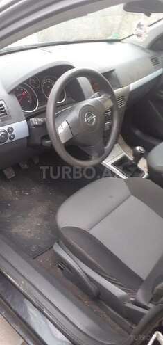 Opel Astra 2005, 175,000 km - 1.4 л - Şirvan