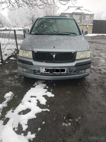 Mitsubishi Grandis 2001, 186,000 km - 2.4 л - Qəbələ
