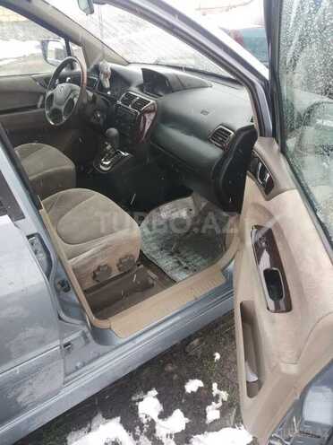 Mitsubishi Grandis 2001, 186,000 km - 2.4 л - Qəbələ