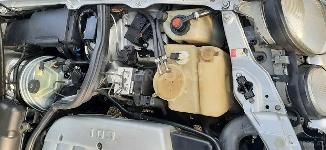 Mercedes E 320 2000, 256,000 km - 3.2 l - Şəmkir