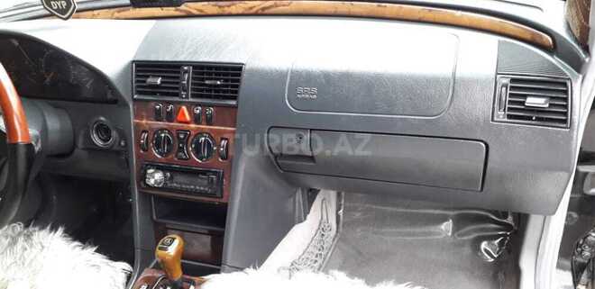 Mercedes C 230 1998, 219,000 km - 2.3 l - Beyləqan