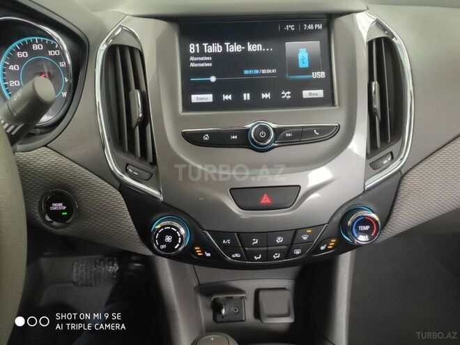 Chevrolet Cruze 2017, 33,670 km - 1.4 l - Bakı