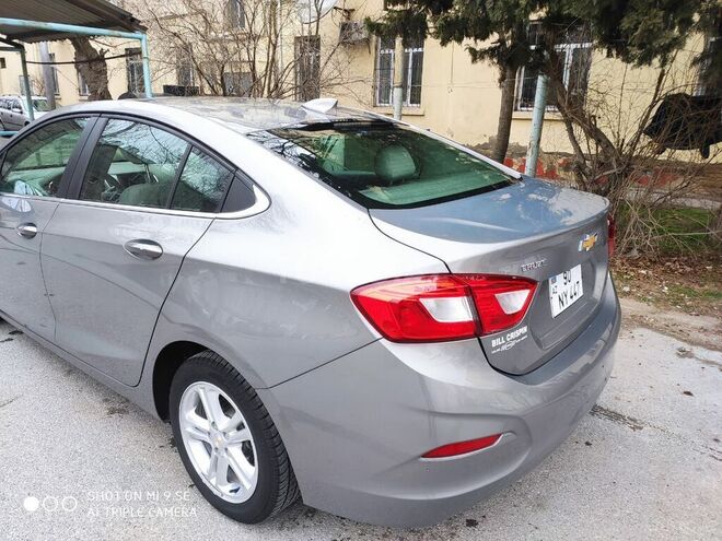 Chevrolet Cruze 2017, 33,670 km - 1.4 l - Bakı