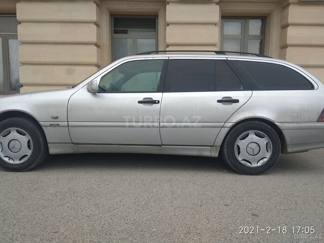 Mercedes C 220 2000, 28,000 km - 0.2 l - Bakı