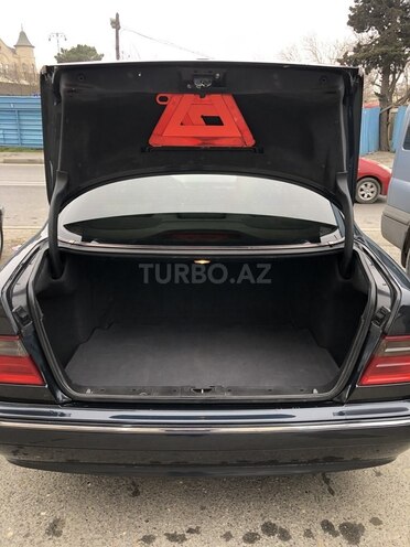 Mercedes E 240 2000, 332,000 km - 2.6 л - Bakı