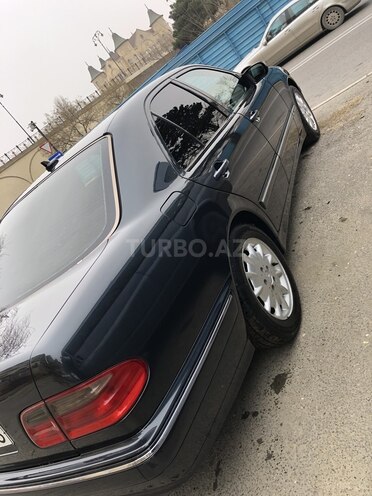 Mercedes E 240 2000, 332,000 km - 2.6 л - Bakı