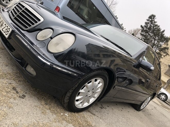 Mercedes E 240 2000, 332,000 km - 2.6 л - Bakı