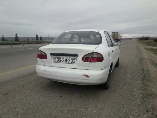 Daewoo Lanos 1997, 350,000 km - 1.5 l - Qazax