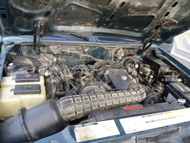 Ford Explorer 1996, 121,000 km - 4.0 л - Gəncə