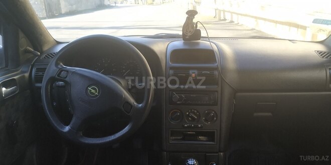 Opel Astra 2000, 395,430 km - 1.6 l - Zaqatala