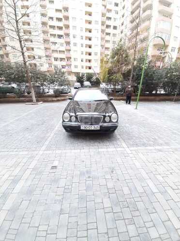 Mercedes E 320 2000, 271,000 km - 3.2 л - Bakı