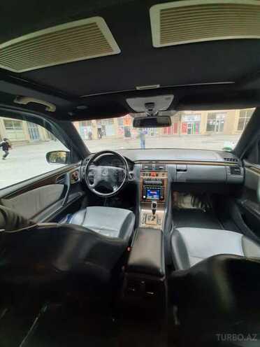 Mercedes E 320 2000, 271,000 km - 3.2 л - Bakı