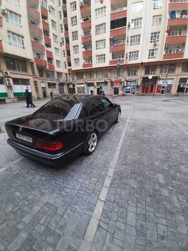 Mercedes E 320 2000, 271,000 km - 3.2 л - Bakı