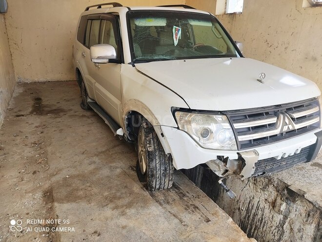 Mitsubishi Pajero 2007, 320,000 km - 3.0 л - Bakı