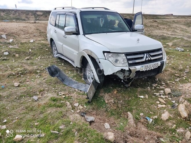 Mitsubishi Pajero 2007, 320,000 km - 3.0 л - Bakı