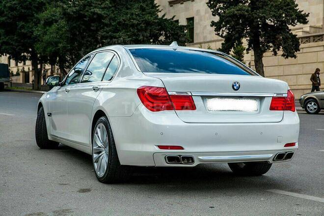 BMW 750 2009, 153,000 km - 4.4 l - Bakı