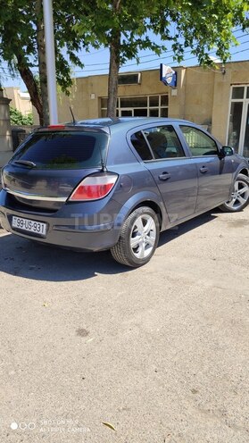 Opel Astra 2006, 290,000 km - 1.3 л - Qazax