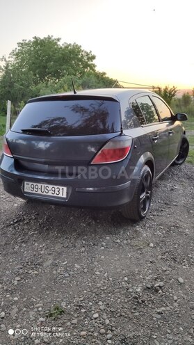 Opel Astra 2006, 290,000 km - 1.3 л - Qazax