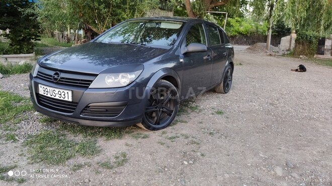 Opel Astra 2006, 290,000 km - 1.3 л - Qazax