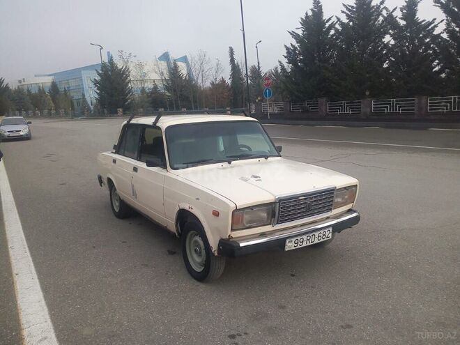 LADA (VAZ) 2107 1986, 253,438 km - 1.6 l - Qusar