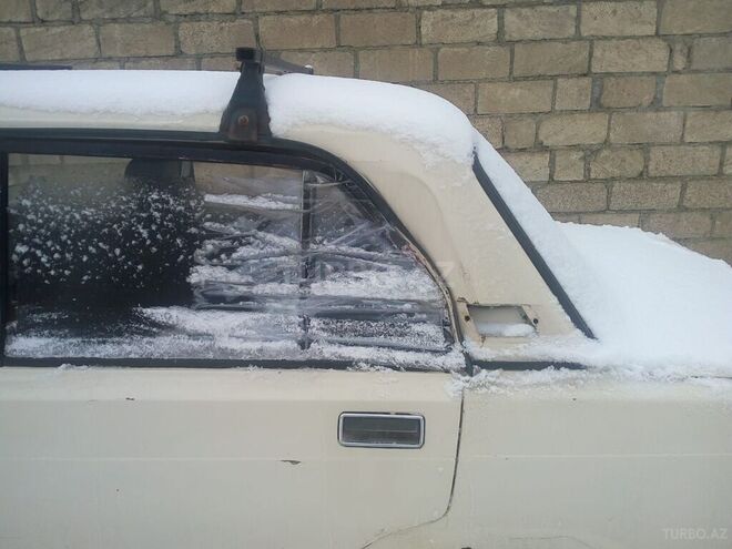 LADA (VAZ) 2107 1986, 253,438 km - 1.6 l - Qusar
