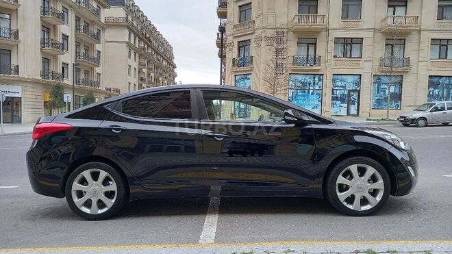 Hyundai Elantra 2013, 200,000 km - 1.8 l - Bakı
