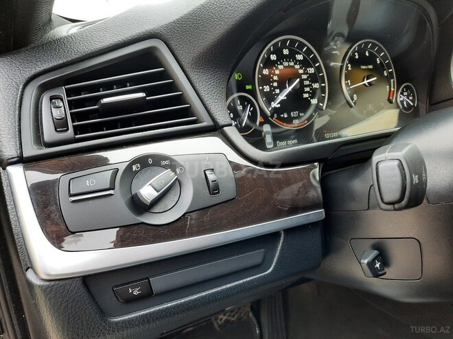 BMW 528 2015, 132,000 km - 2.0 l - Bakı