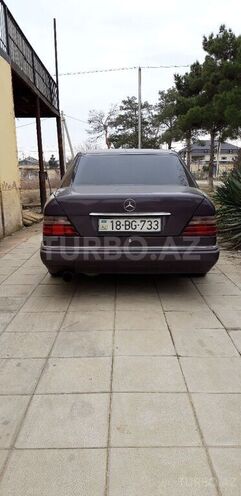 Mercedes E 220 1994, 364,521 km - 2.2 l - Şirvan