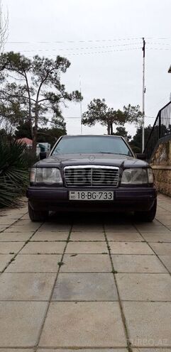 Mercedes E 220 1994, 364,521 km - 2.2 l - Şirvan
