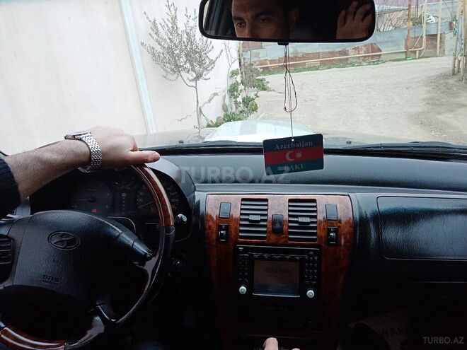 Hyundai Terracan 2004, 290,000 km - 2.9 l - Bakı