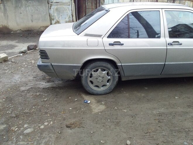 Mercedes 190 1989, 234,000 km - 0.2 l - Gəncə