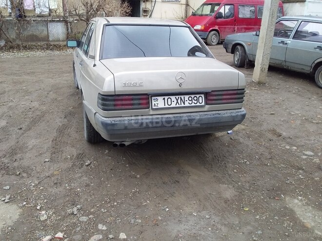 Mercedes 190 1989, 234,000 km - 0.2 l - Gəncə