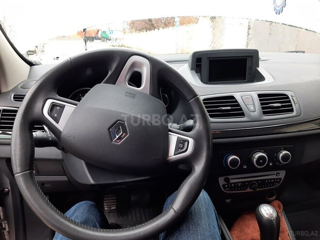 Renault Megane 2011, 155,000 km - 1.1 l - Sumqayıt