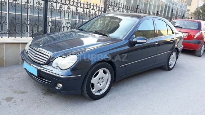 Mercedes C 180 2005, 369,421 km - 1.8 л - Bakı