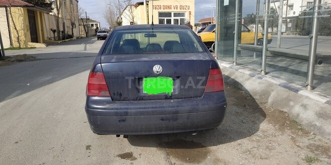 Volkswagen Jetta 1999, 26,300 km - 2.0 л - Bakı