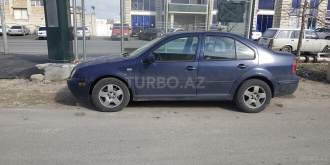 Volkswagen Jetta 1999, 26,300 km - 2.0 л - Bakı