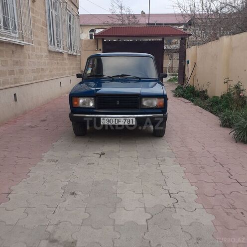 LADA (VAZ) 2107 2008, 17,000 km - 1.6 л - Salyan