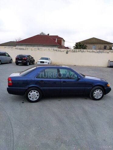 Mercedes C 200 1996, 256,983 km - 2.0 л - Bakı